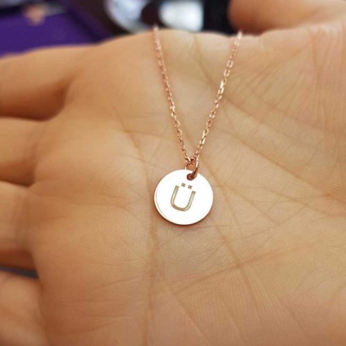 CNG Jewels - Ü Harfi Rose Minimal Plaka Gümüş Kadın Kolye