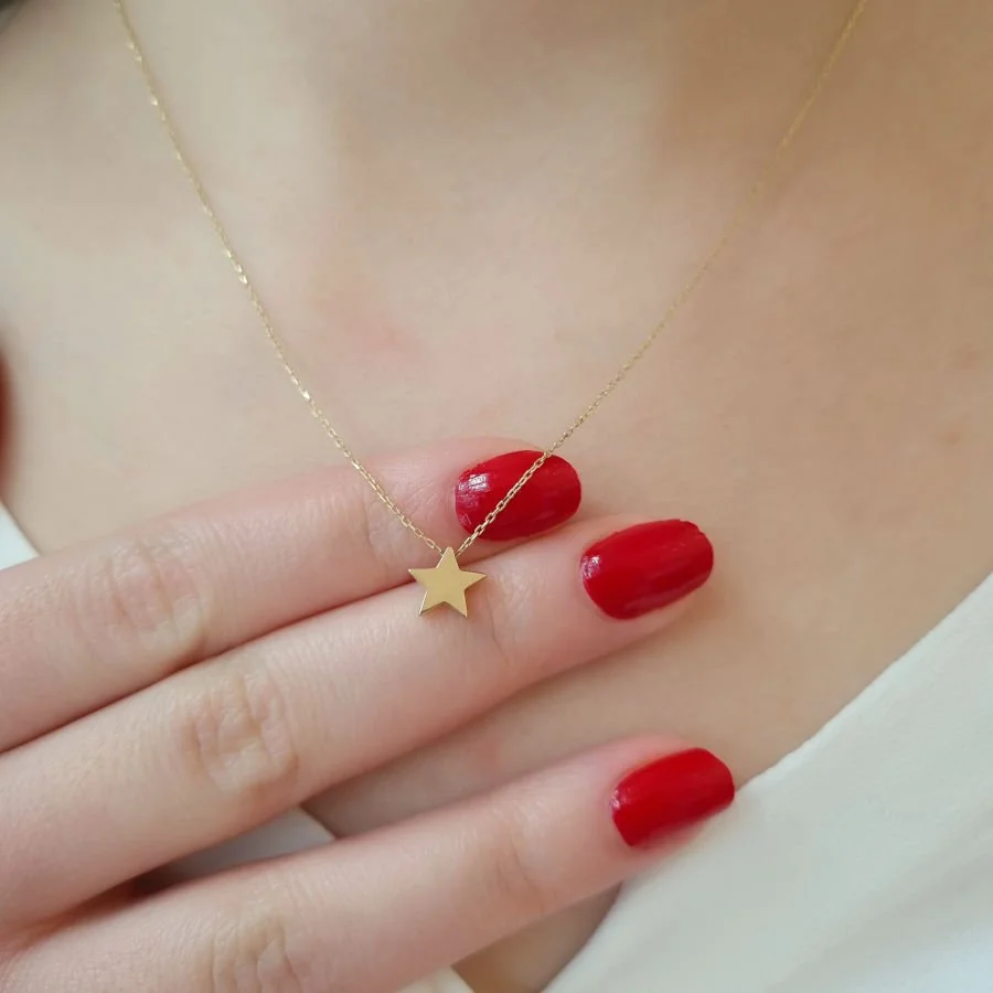 14 Carat Gold Star Necklace - 3