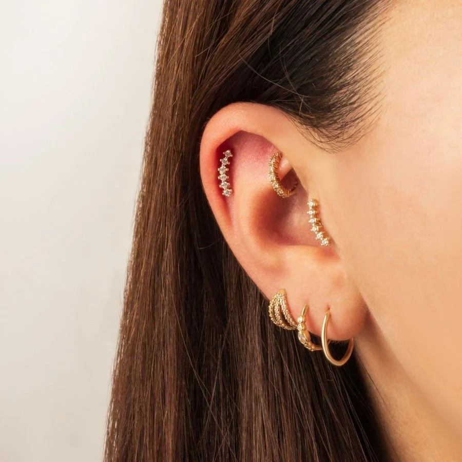 Altı Taşlı Süzme Altın Helix Piercing