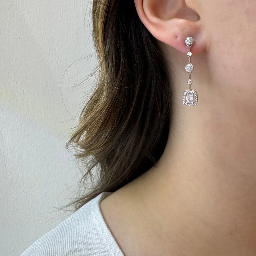 Baget Taşlı Sallantılı Işık Seli Kadın Gümüş Küpe - 2