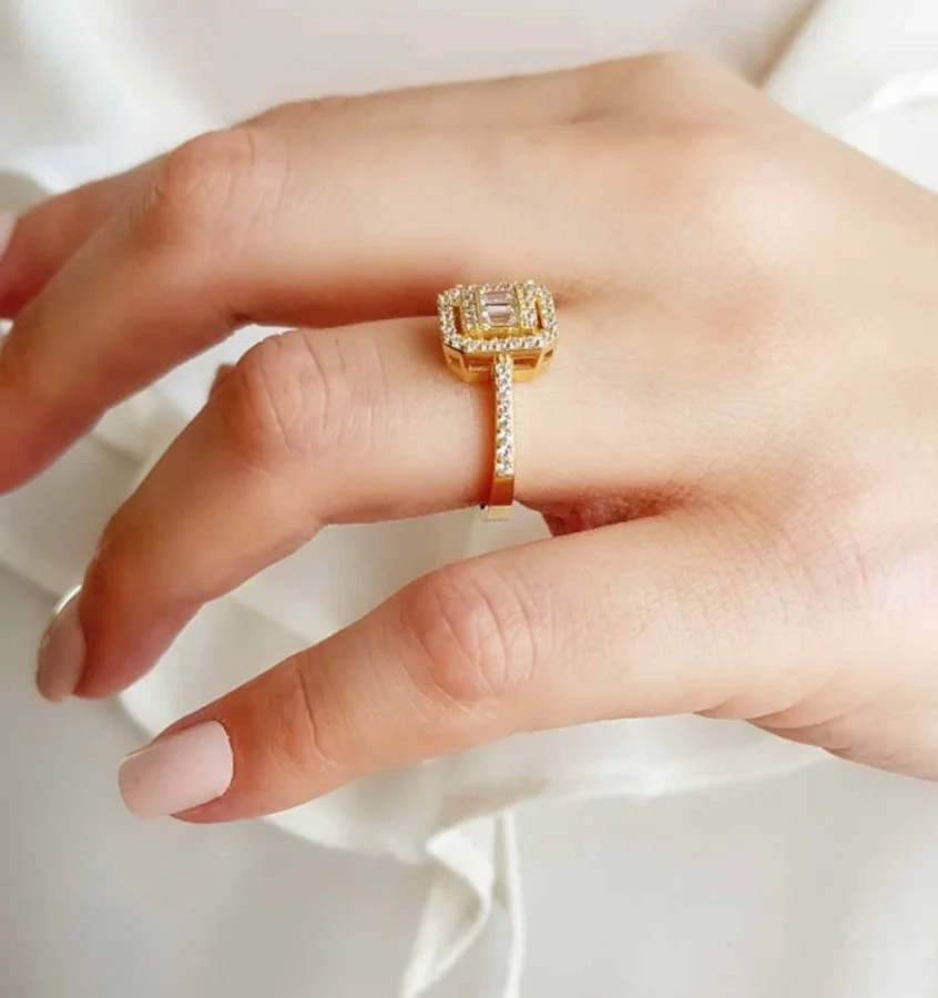 Baguette Gold Ring