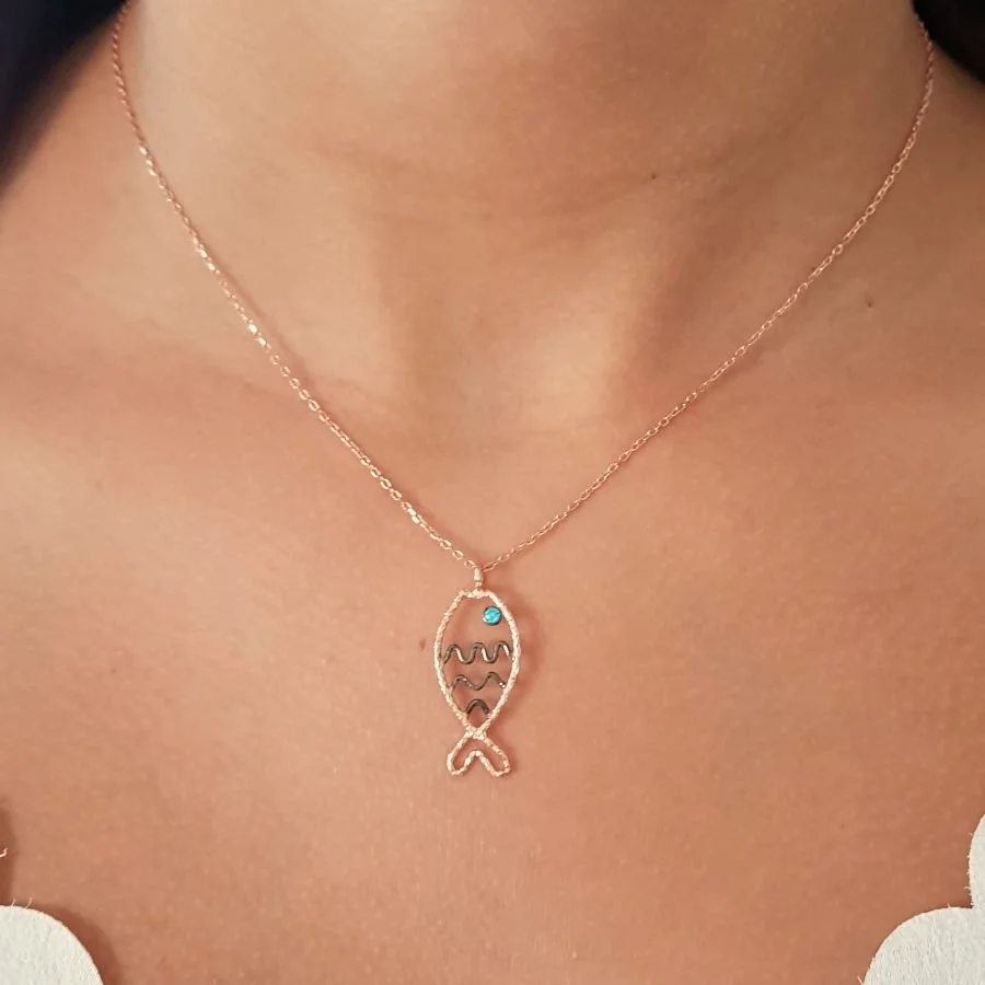 Balık Figürü Tasarım Gümüş Kadın Kolye - 2