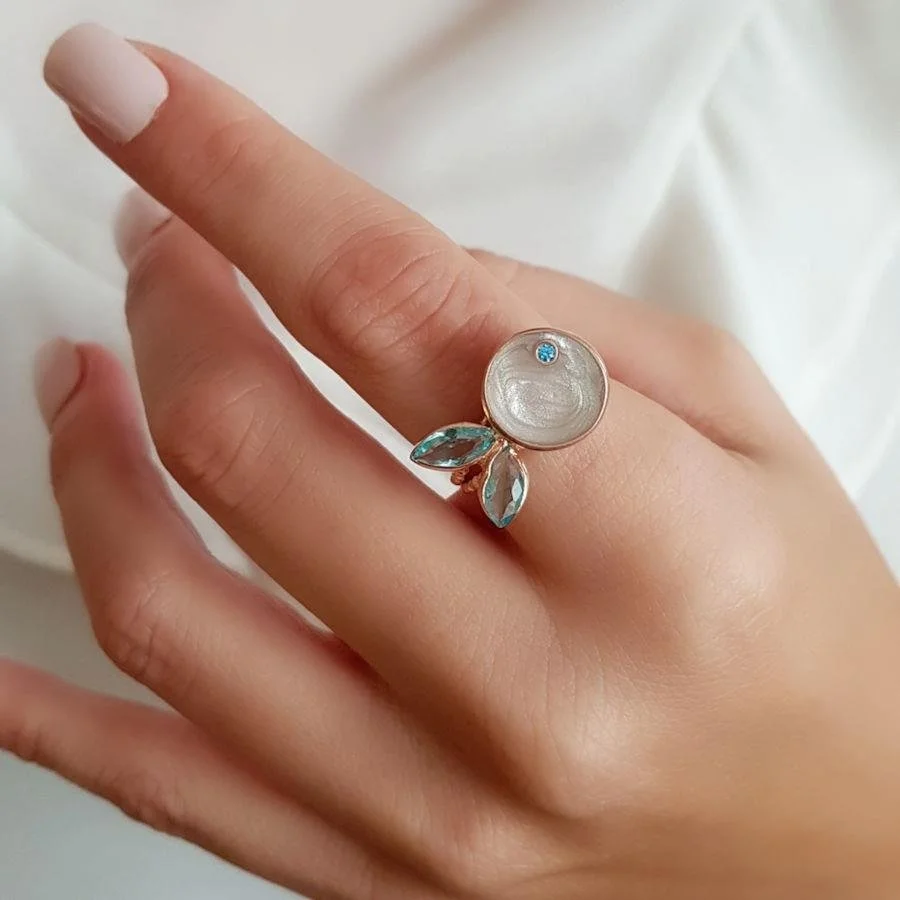 Beyaz Mineli Balık Kadın Gümüş Yüzük - 2