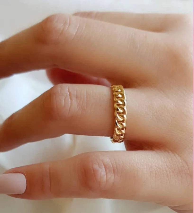 Chain Model Gold Ring