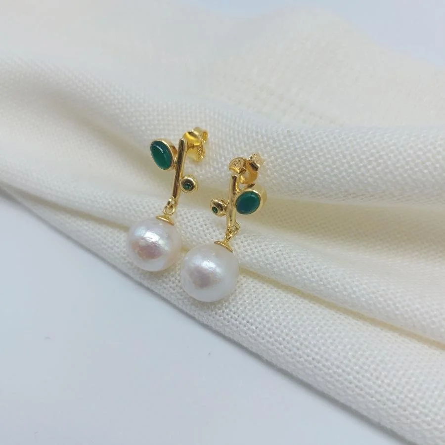 Design Perla Verde Earrings