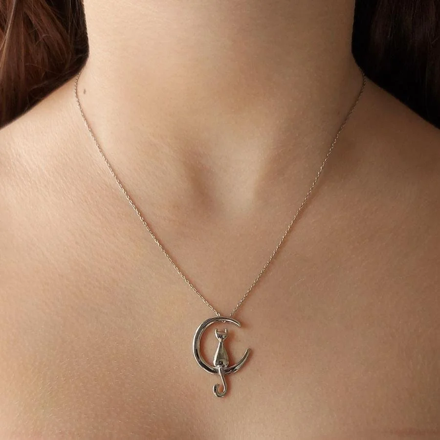 Ay Üzerinde Oturan Kedi Gümüş Kadın Kolye - 1