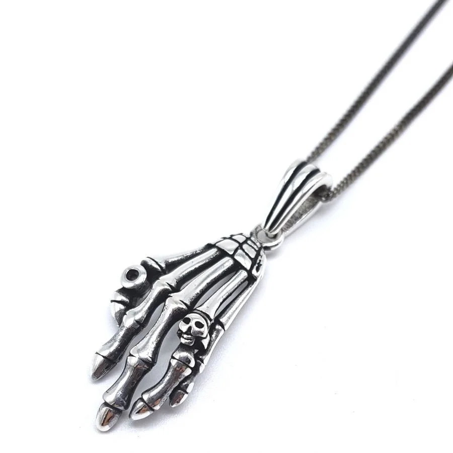 Kuru Kafalı İskelet Eli Gümüş Erkek Kolye - 2
