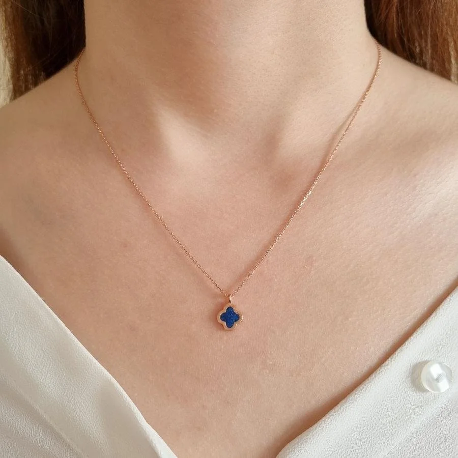 Lacivert Mineli Dört Yaprak Yonca Gümüş Kadın Kolye - 1