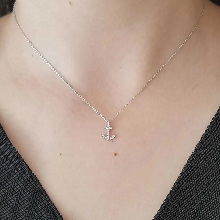 Minik Taşlı Çapa Gümüş Kadın Kolye - 2