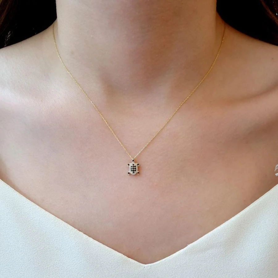 Minimal Black Tortoise Silver Women's Necklace - 2