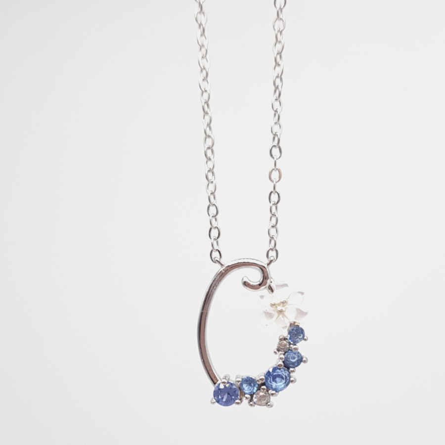 O Harfi Çiçekli Gümüş Kadın Kolye - CNG Jewels