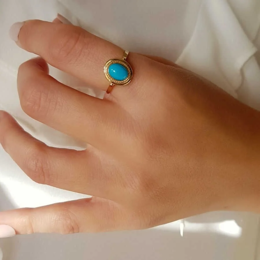 Oval Turquoise Stone Gold Ring