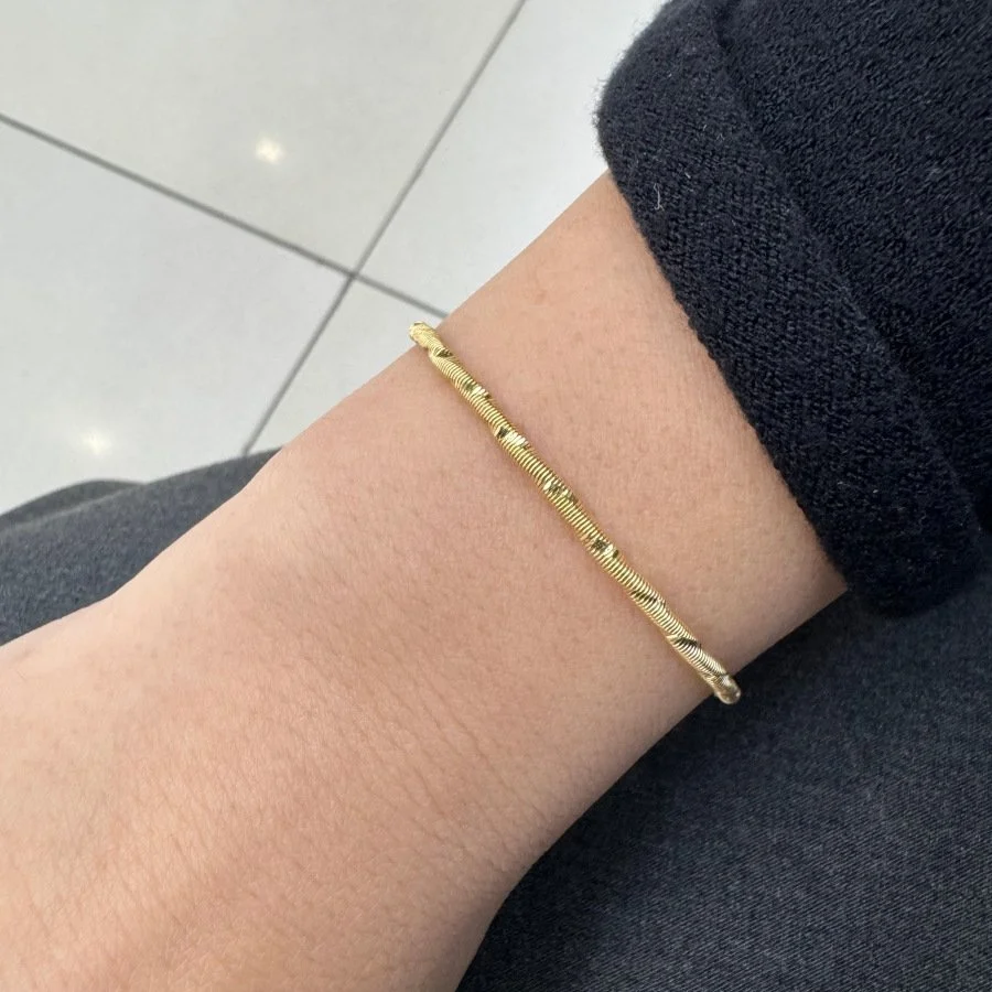 Parlak Kalem İşli İtalyan Gold Gümüş Bileklik - 1