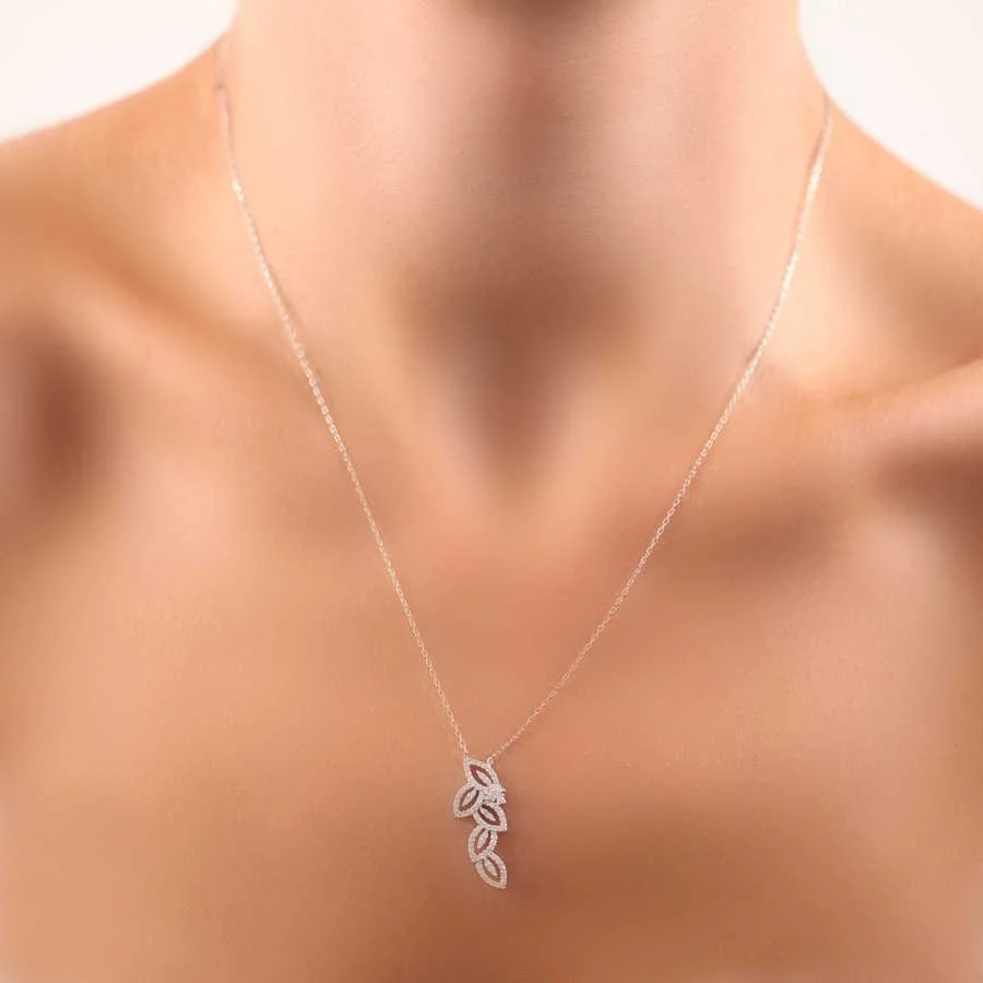 Diamond Model Virgo Pattern Women's Silver Necklace - 2