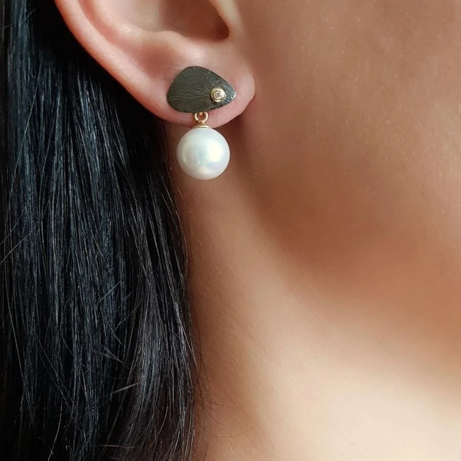 Tasarım Doğal İncili El yapımı Siyah Rodajlı Şapka Gümüş Kadın Küpe - 2