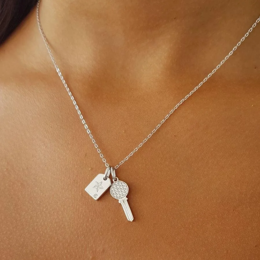 Taşlı Anahtar Kilit Gümüş Kadın Kolye - 2