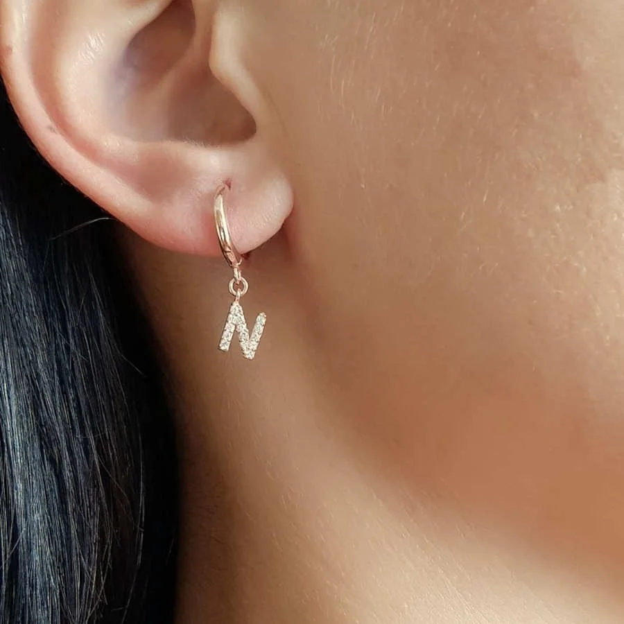 Taşlı Harfli Sallantılı Gümüş Kadın Halka Küpe - 3