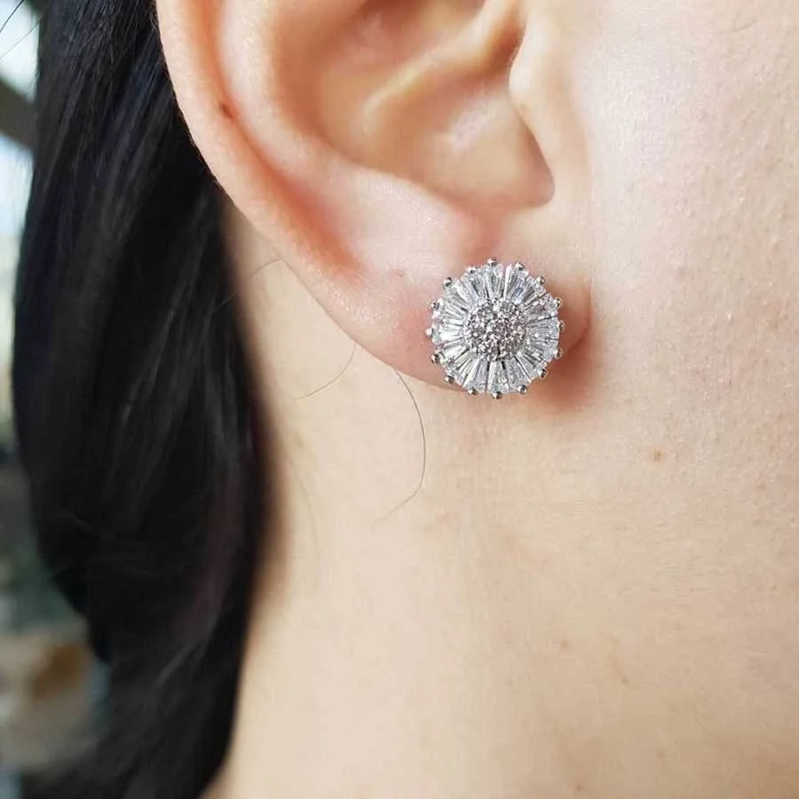 Trapezoid Baguette Stone Women's Silver Earrings - 1