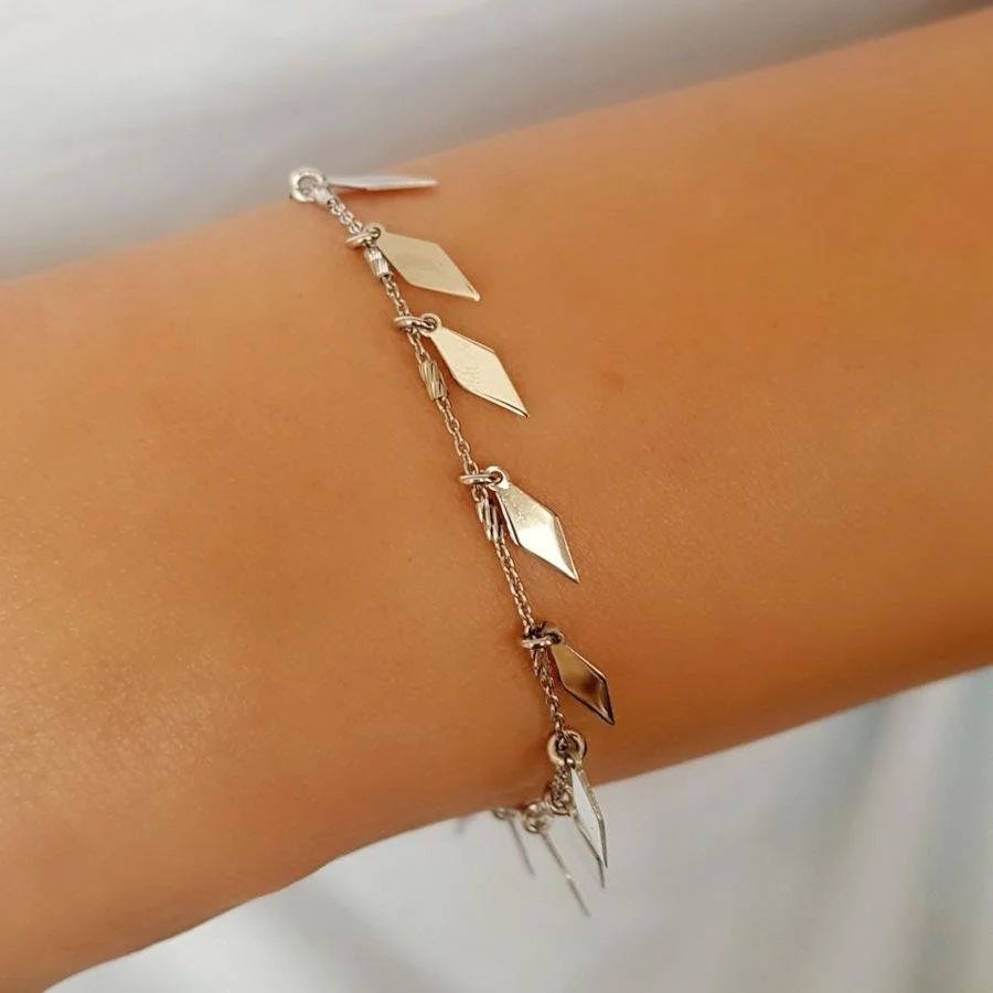 Yaprak Charm Kadın Gümüş Bileklik - 1